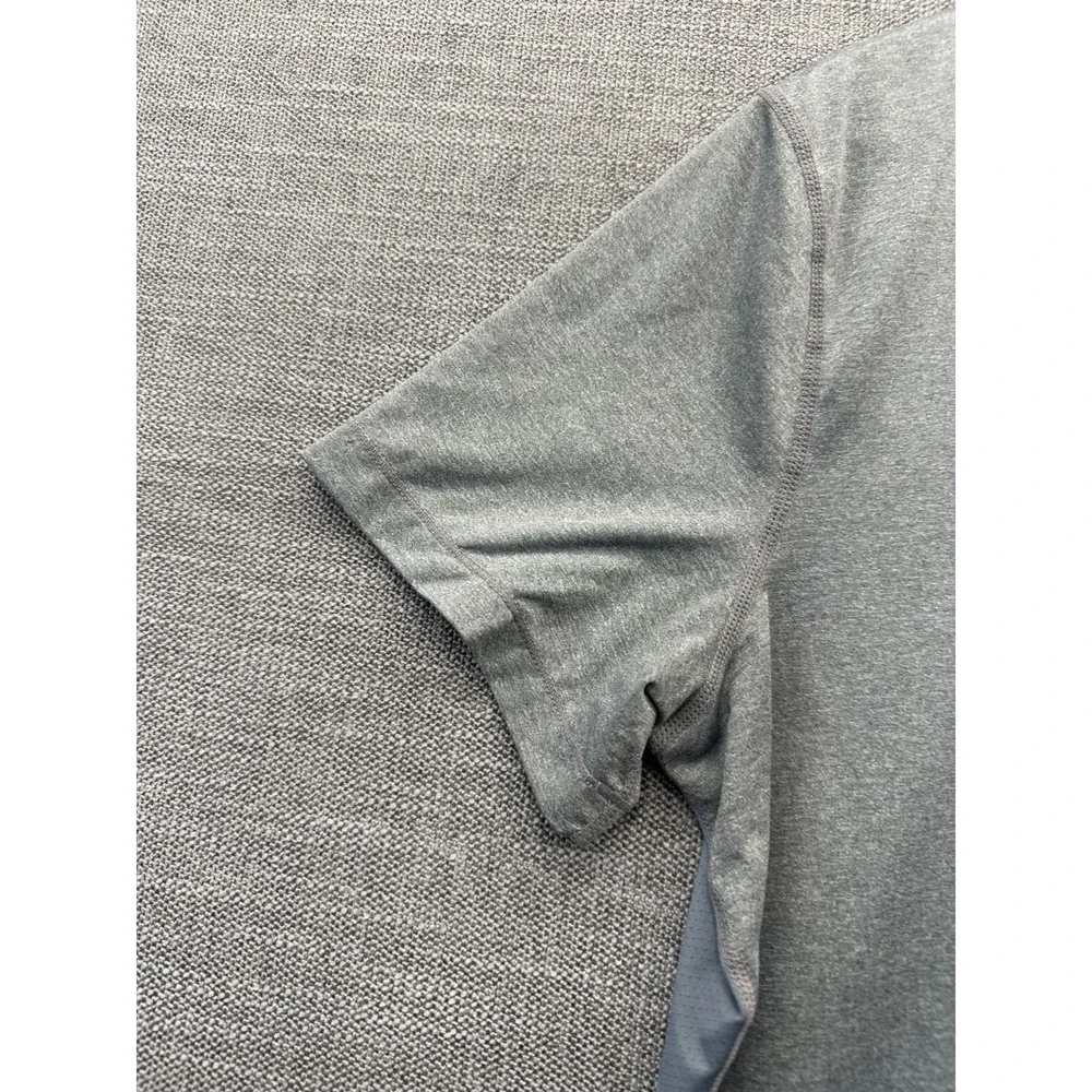Nike Dri Fit Tee Shirt Mens XL Gray Swoosh‎ Logo Short Sleeve V Neck Streetwear
